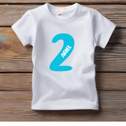 Camiseta personalizada para cumpleaños con número en AZUL y nombre | Son Colores