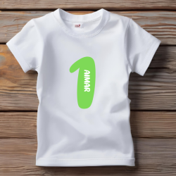 Camiseta personalizada para cumpleaños con número en VERDE y nombre | Son Colores
