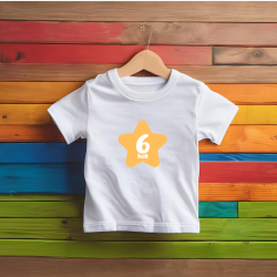Camiseta cumple con estrella NARANJA y número | Son Colores