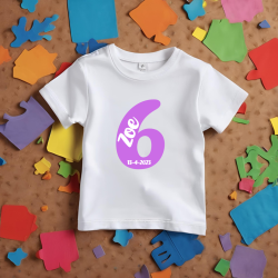 Camiseta cumple con número en LILA, nombre y fecha | Son Colores