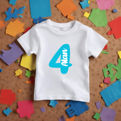 Camiseta cumple con número en AZUL y nombre | Son Colores